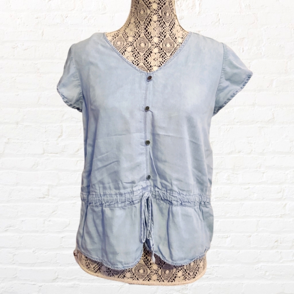Alison Andrews soft denim button down tie bottom top